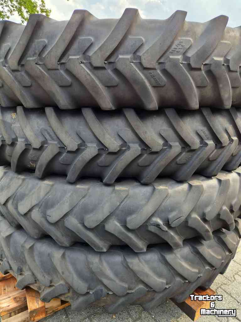 Wielen, Banden, Velgen & Afstandsringen Michelin 4 stuks 320/90R54, cultuurwielen veldspuit