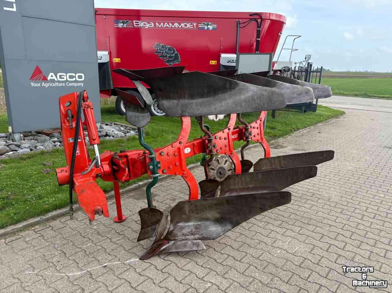 Ploegen Vogel & Noot 3S-MS950
