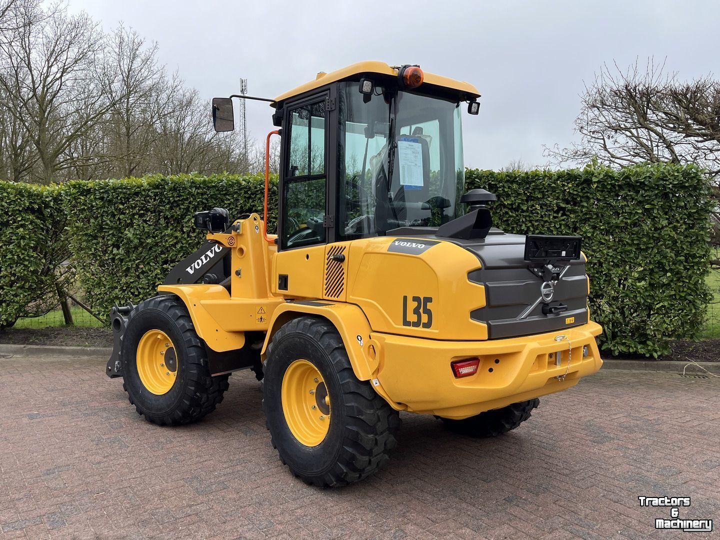Shovel / Wiellader / Kniklader Volvo L35HT