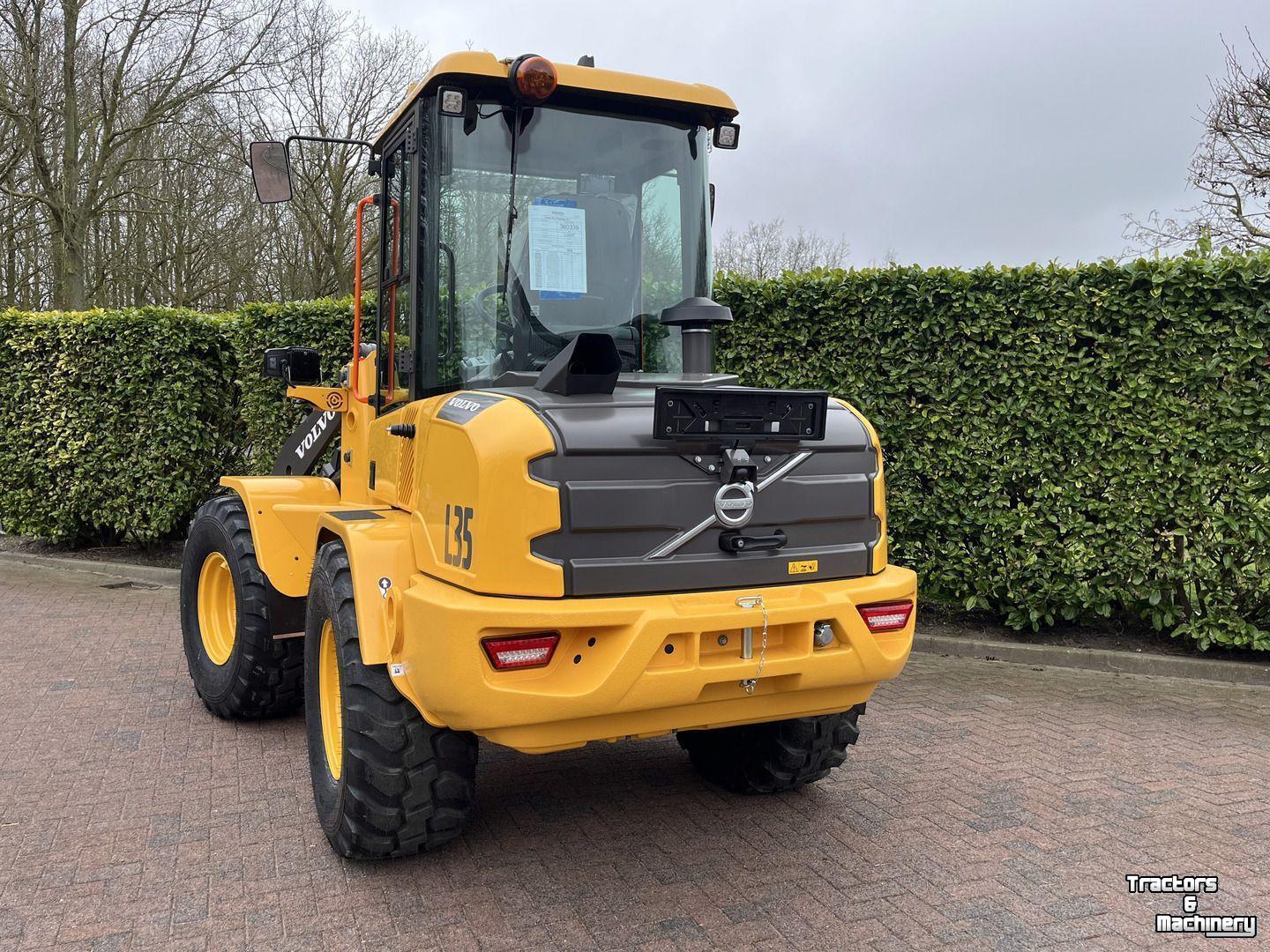 Shovel / Wiellader / Kniklader Volvo L35HT