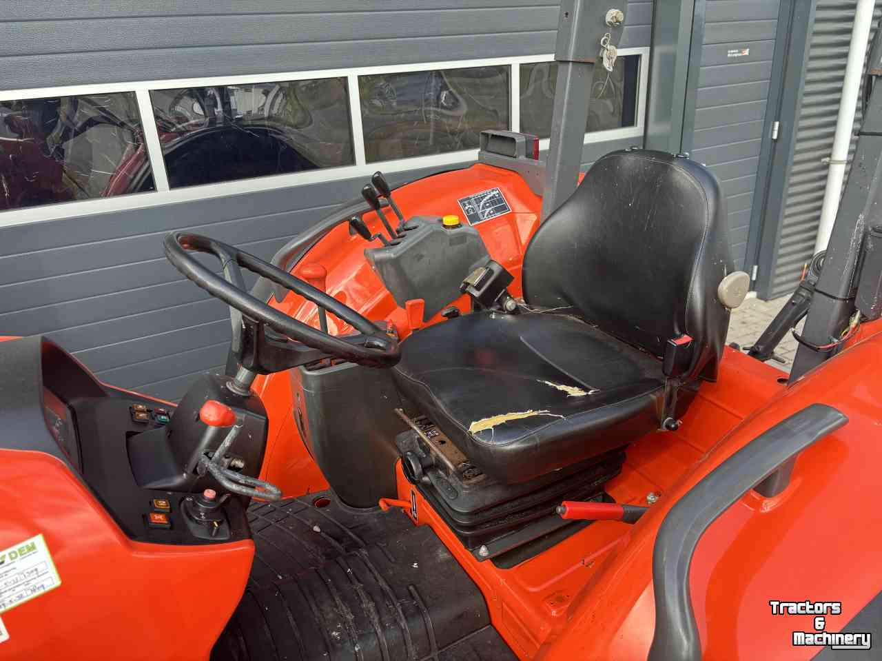 Tractor / Trekker Kubota M7060 hydraulic shuttle