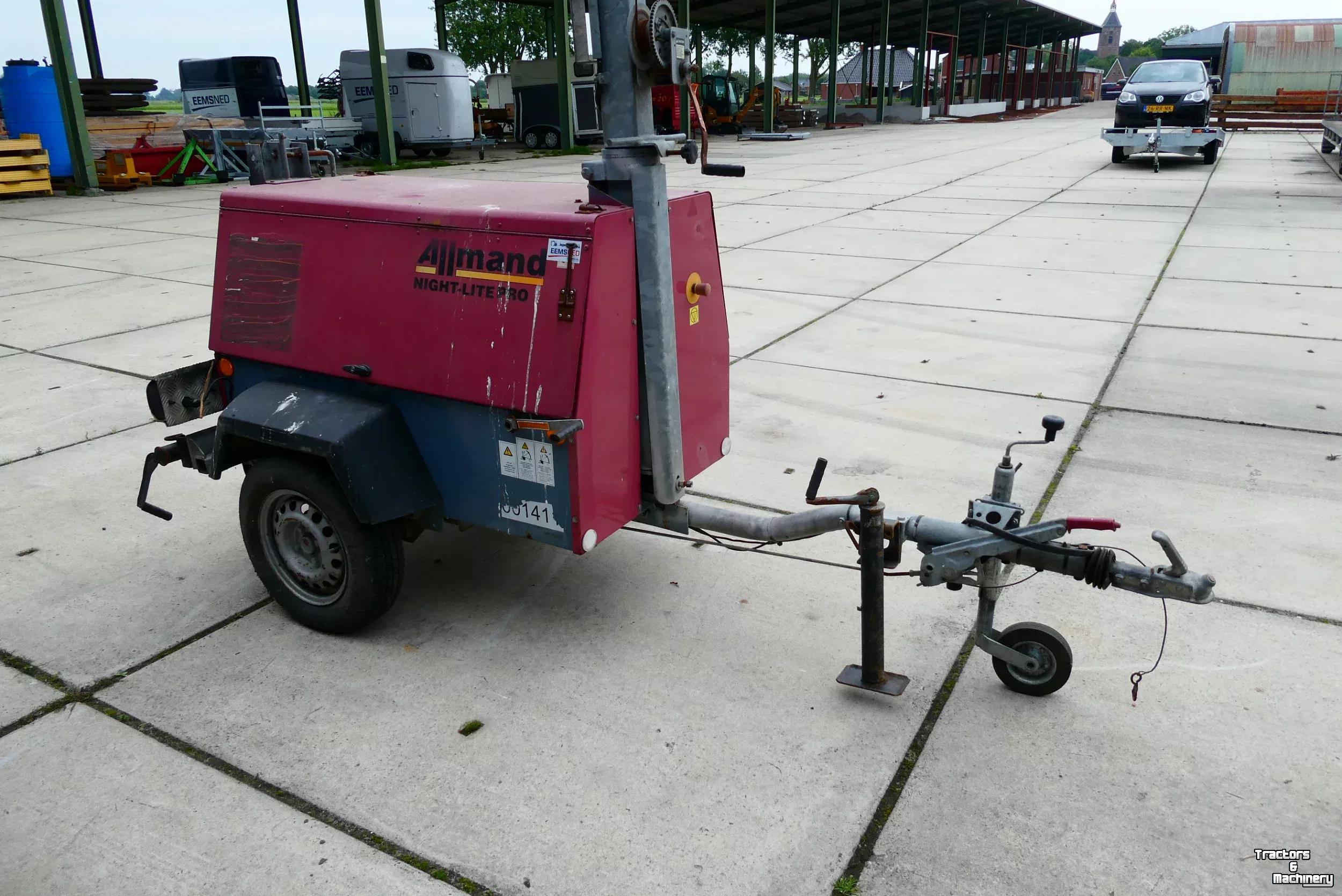 Overige bouwmachines, grondverzetmachines en toebehoren  Lichtmast