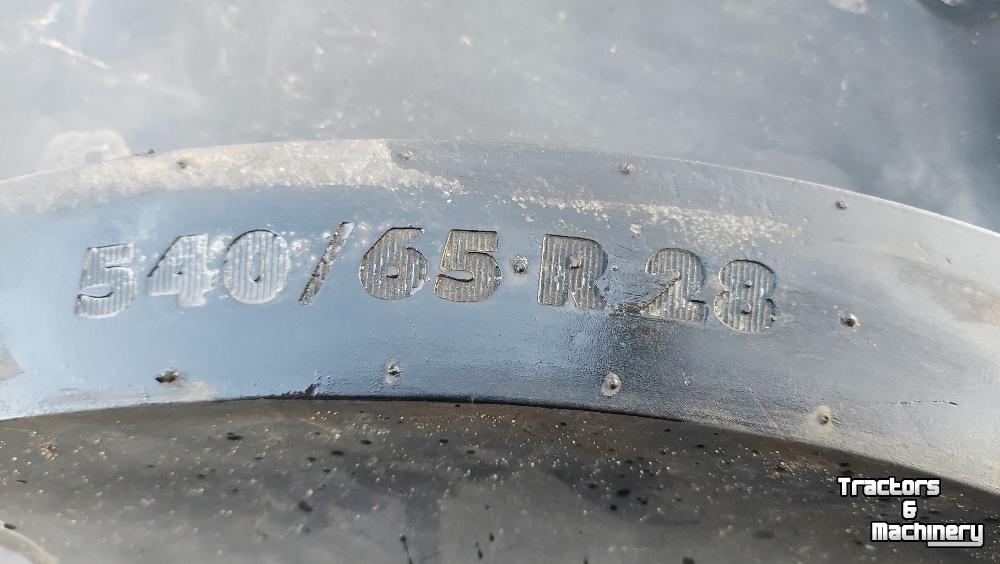 Wielen, Banden, Velgen & Afstandsringen Vredestein 540/65R28