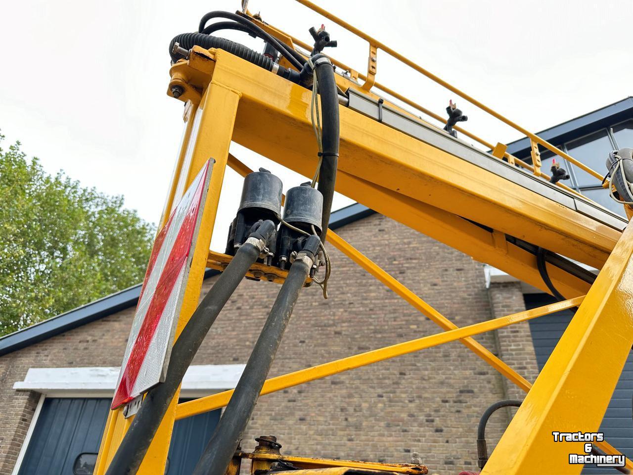 Getrokken Veldspuit Dubex Mentor 40 mtr