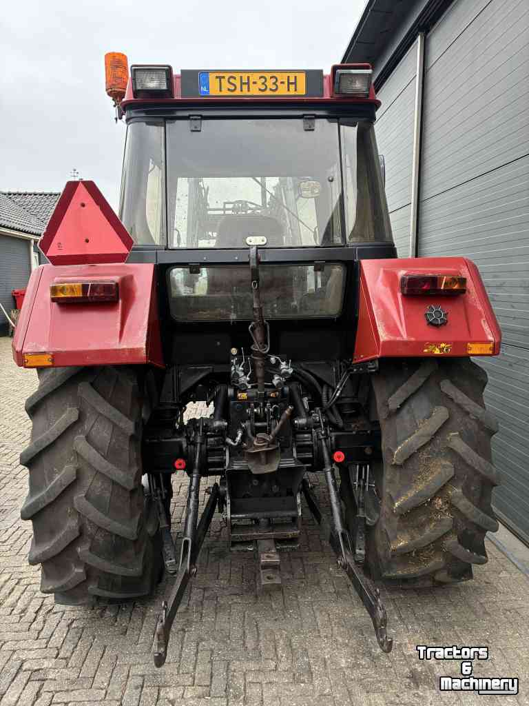 Tractor / Trekker Case-IH 845 XLA