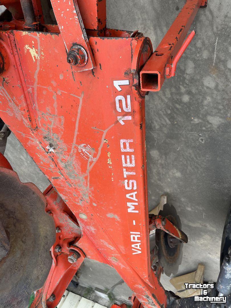 Ploegen Kuhn VARI MASTER 121