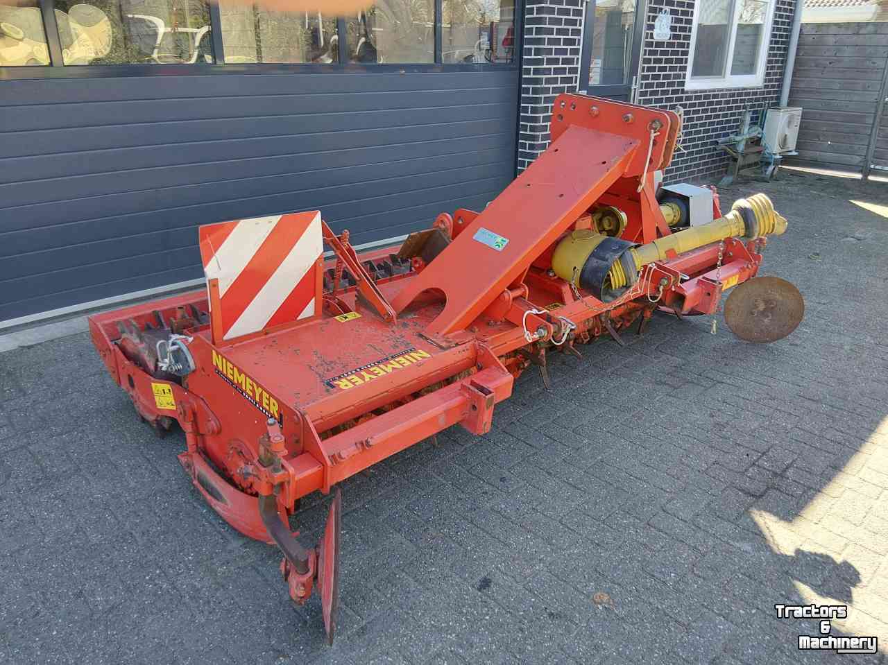 Grondfrees Niemeyer ZR 303 Grondfrees 3 meter breed  met pakkerwals