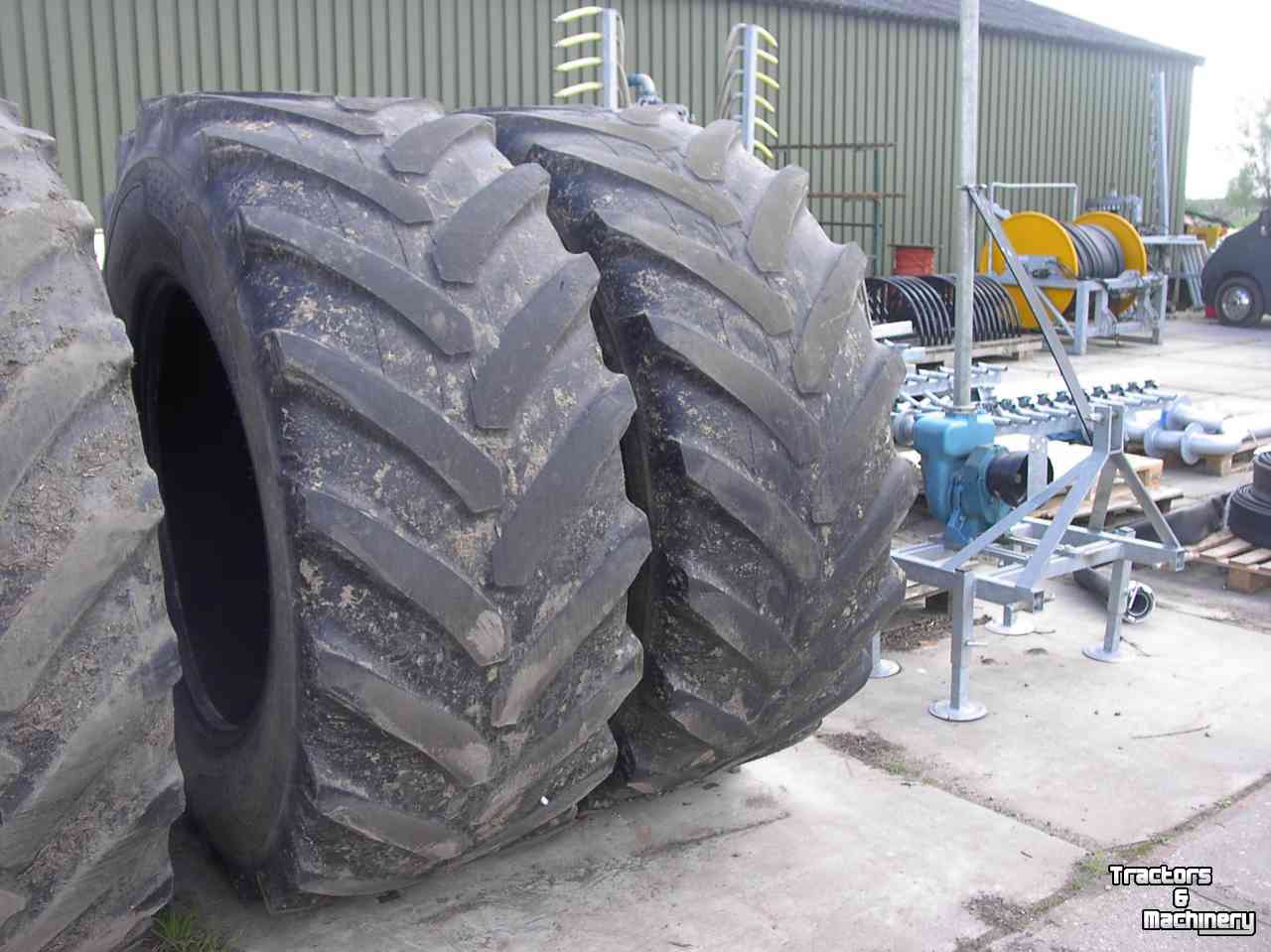 Wielen, Banden, Velgen & Afstandsringen Alliance 710/70 x 42