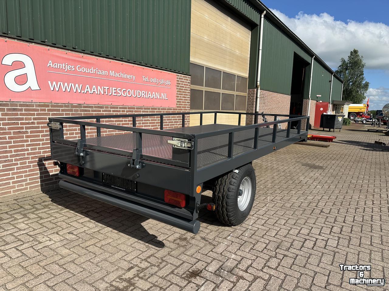 Vierwielige wagen / Landbouwwagen AGM Bakkenwagen voor achter een kraan/shovel