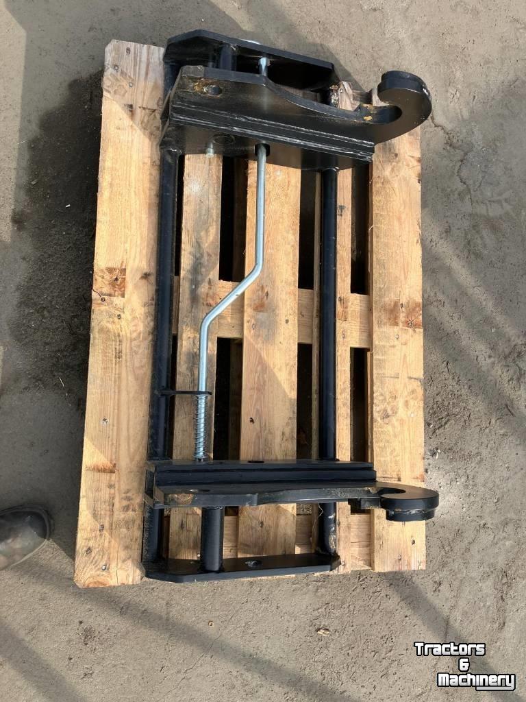 Overige traktoren en toebehoren  metalplast Adapter CNH naar Euro