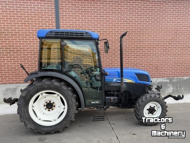 Tractor / Trekker New Holland T4040N