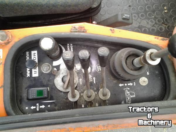 Smalspoor tractor Holder c240
