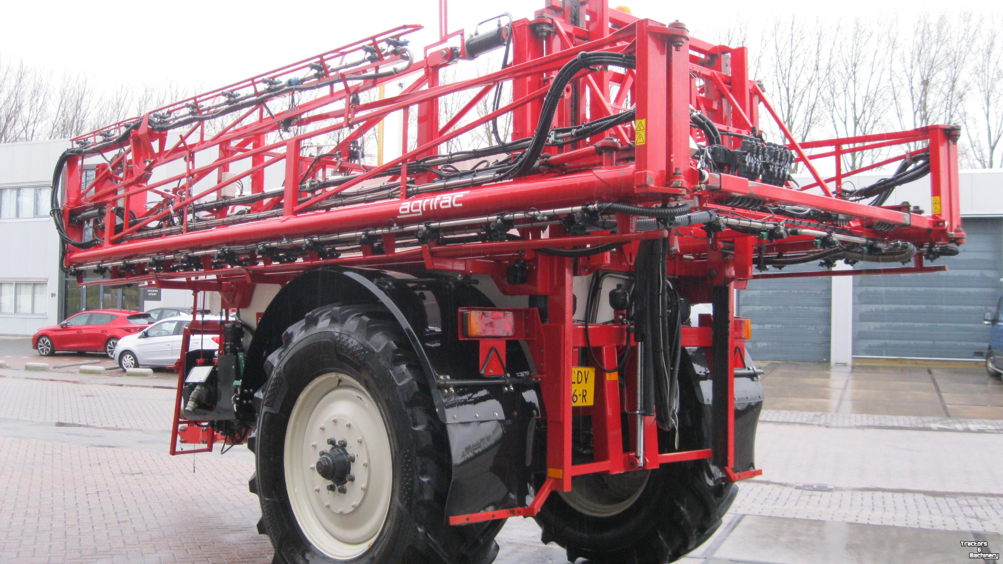 Veldspuit Agrifac Milan
