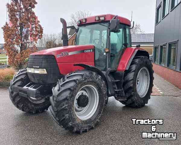 Traktoren Case-IH MX 135 Tractor