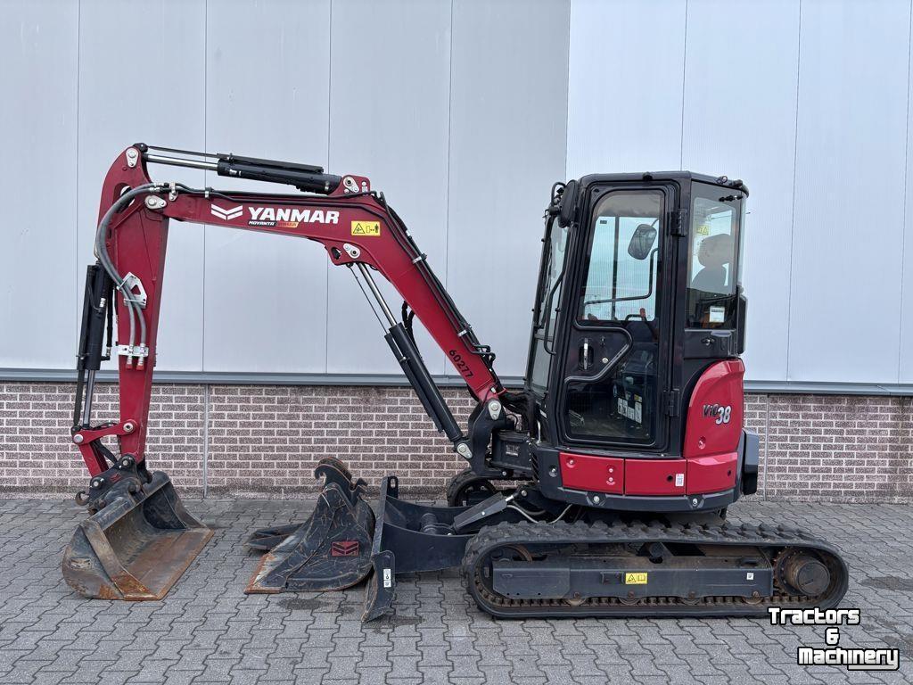 Mini-graver / Mini-graafmachine Yanmar VIO38-6