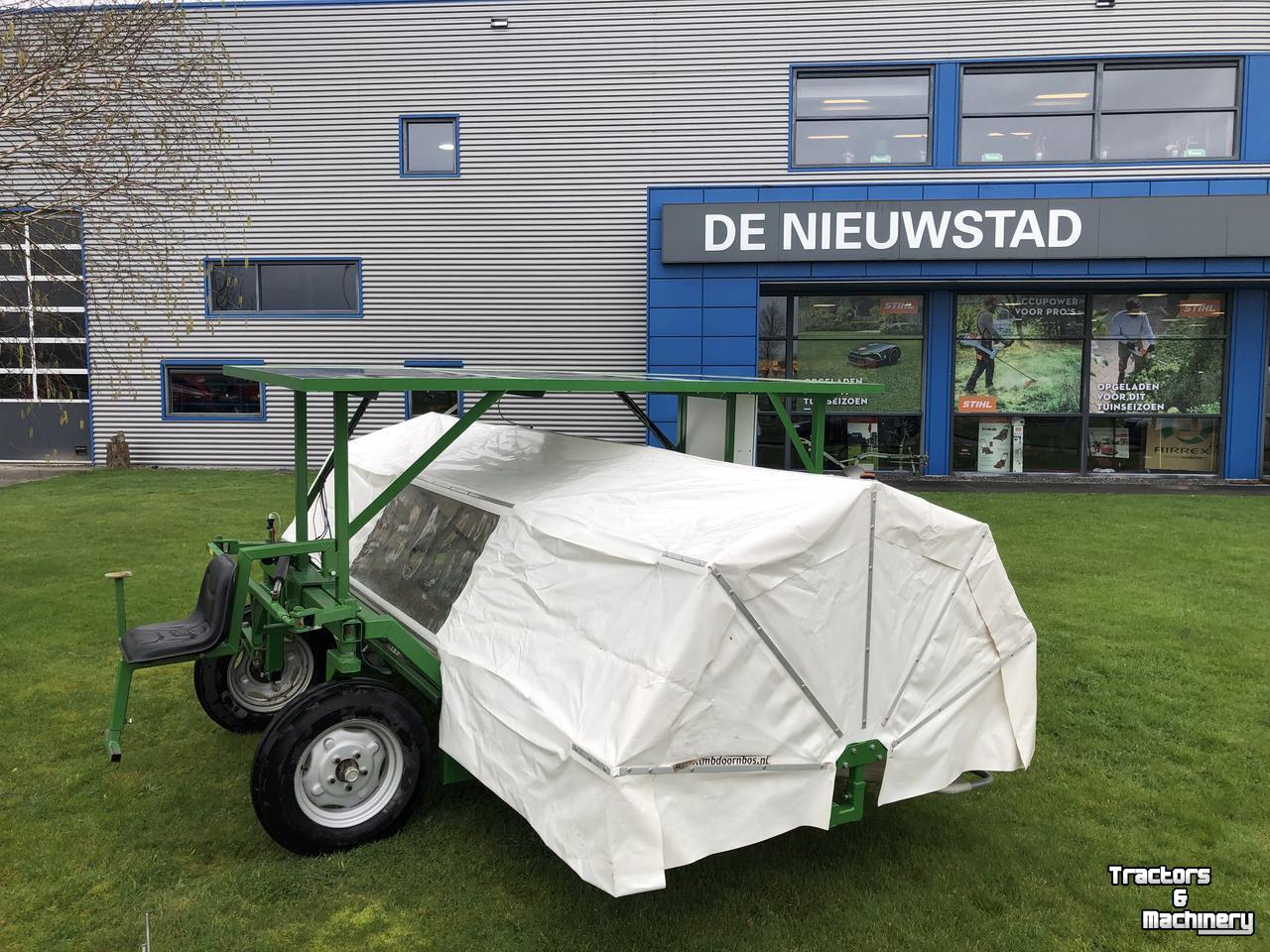 Overige bemesting- en verzorgingsmachines en toebehoren Doornbos Zelfr. wiedbed