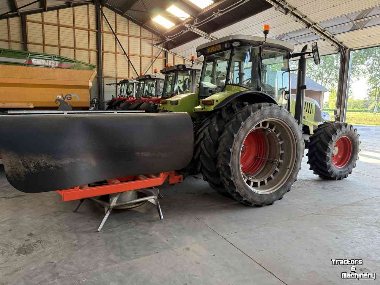 Tractor / Trekker Claas 657 ATZ