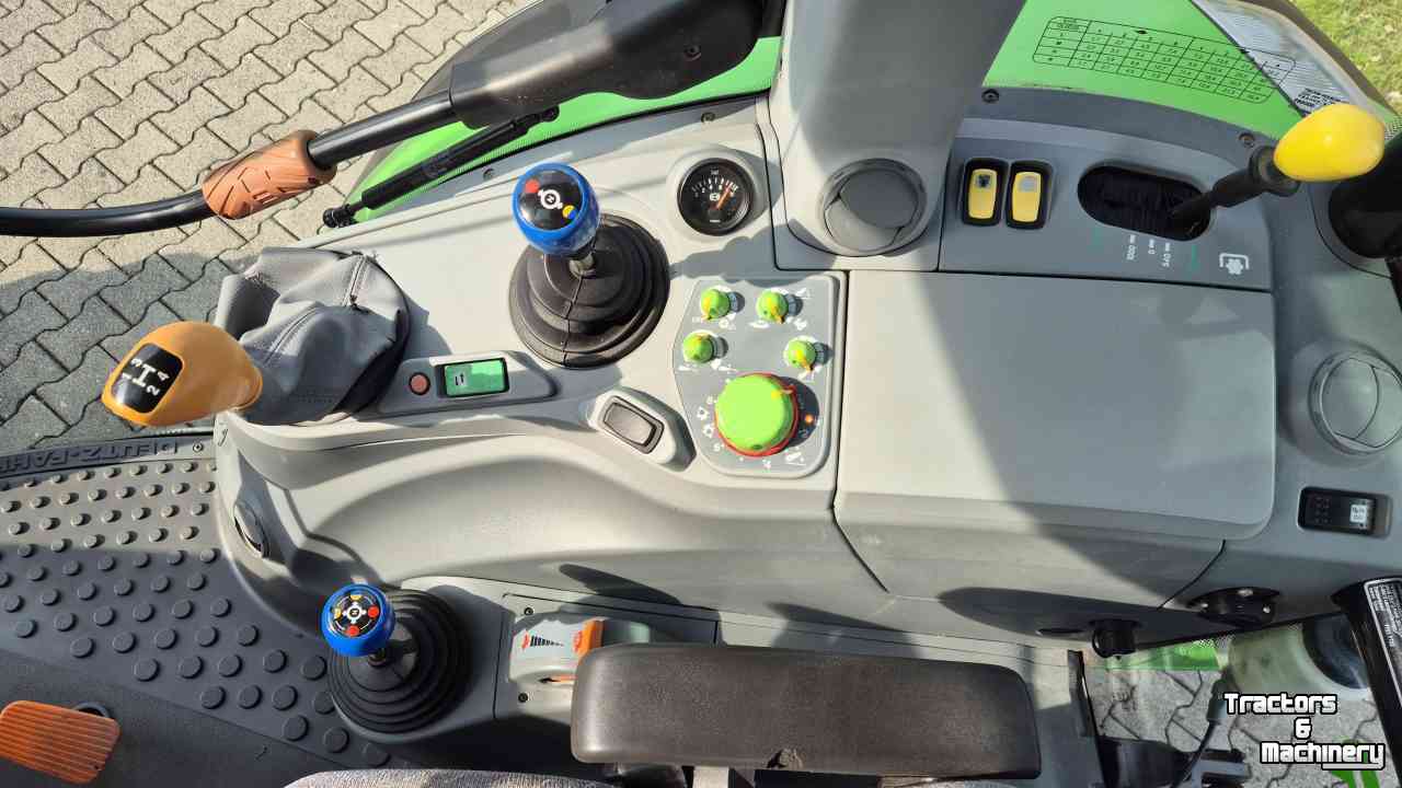 Tractor / Trekker Deutz-Fahr Agrotron K610 40kmh. Luchtdruk, Fronthef en PTO