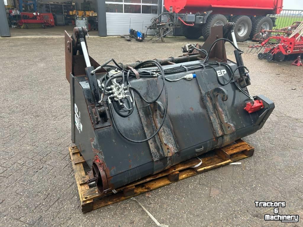 Voermengwagen Vertikaal  IEP Classico 600 bak / bietenbak