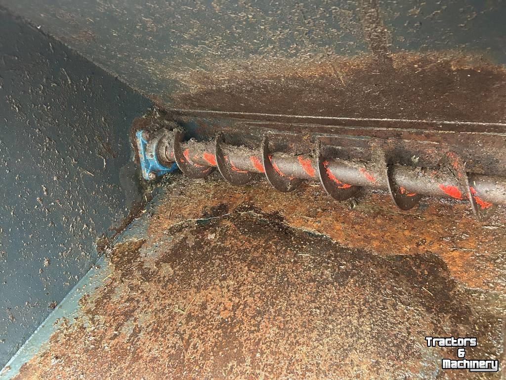 Voermengwagen Vertikaal  IEP Classico 600 bak / bietenbak