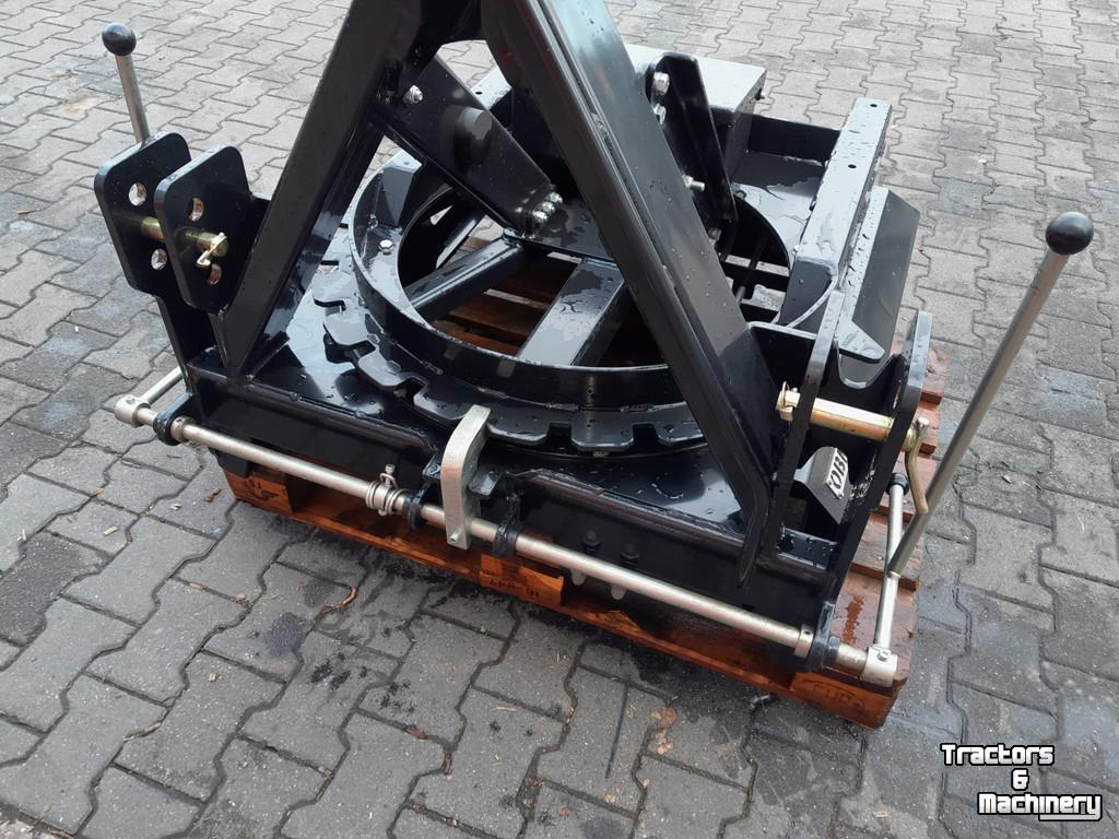 Houtversnipperaar TP 200 driepuntsbok draaibaar