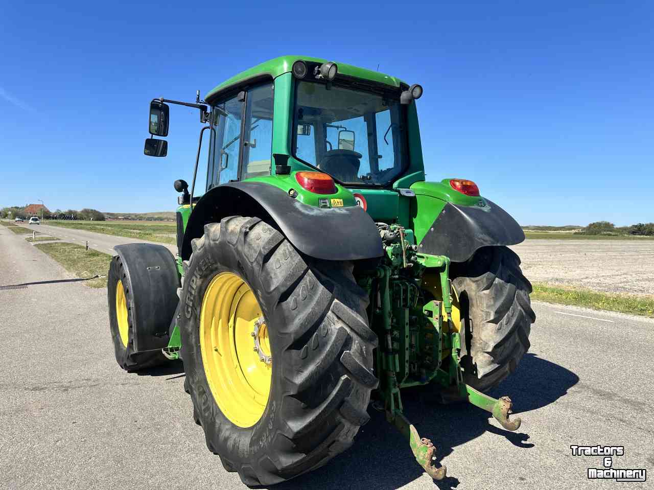 Tractor / Trekker John Deere 6920 S