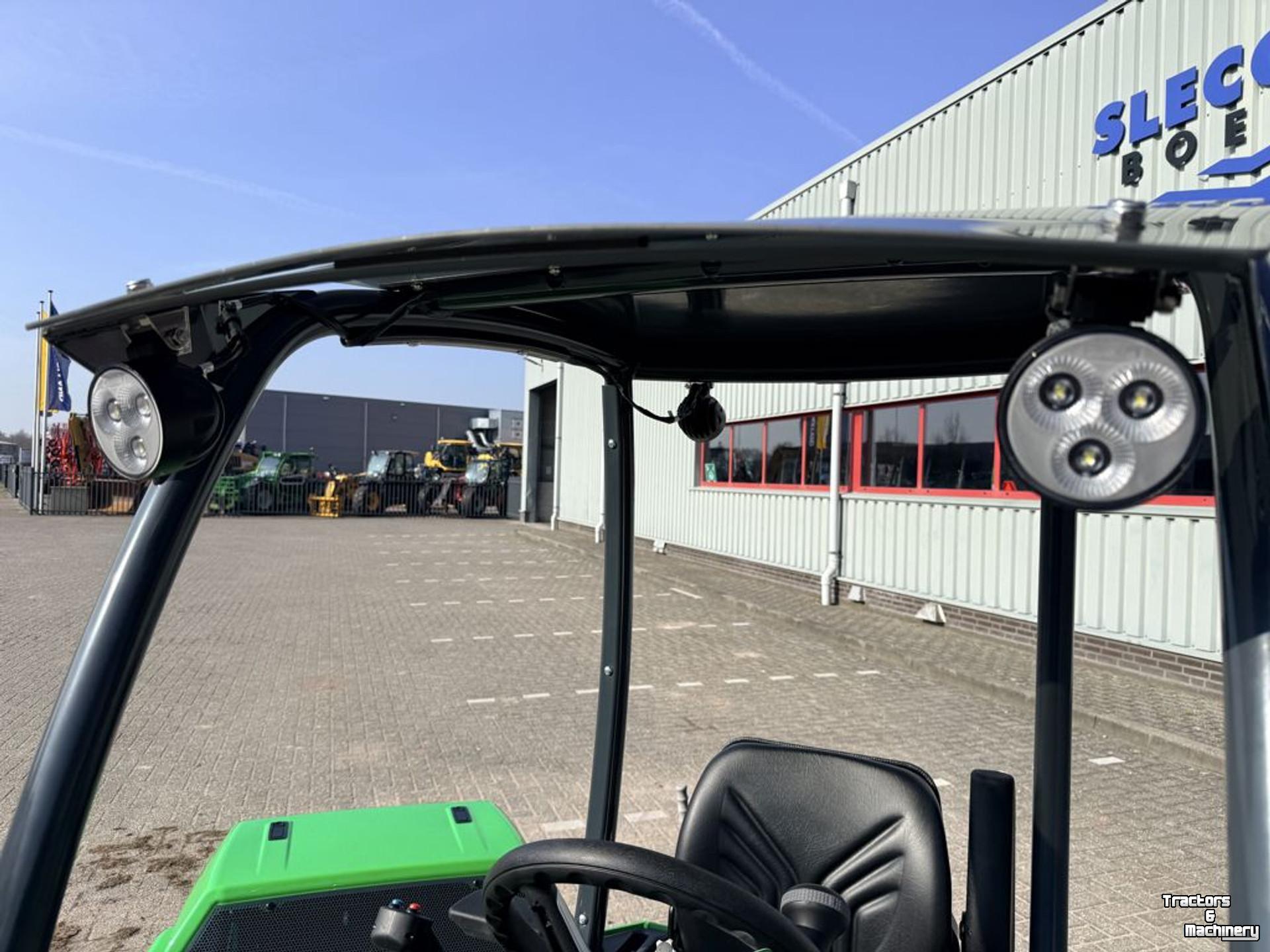 Shovel / Wiellader / Kniklader Avant 528 TDL