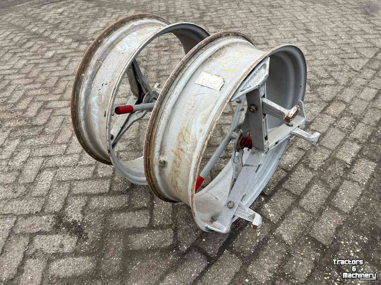 Wielen, Banden, Velgen & Afstandsringen Molcon W8x28 3 ster dubbellucht
