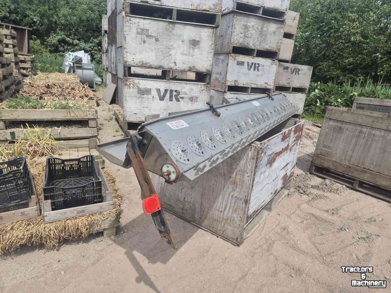 Overige zaai-, plant-, poot-machines en toebehoren  De Vries