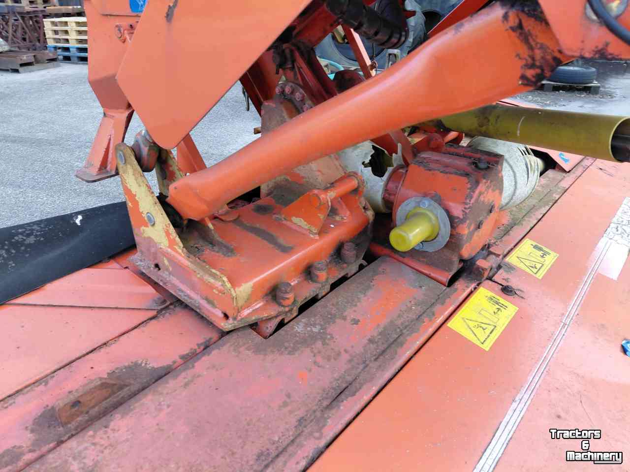 Maaier Kuhn FC313