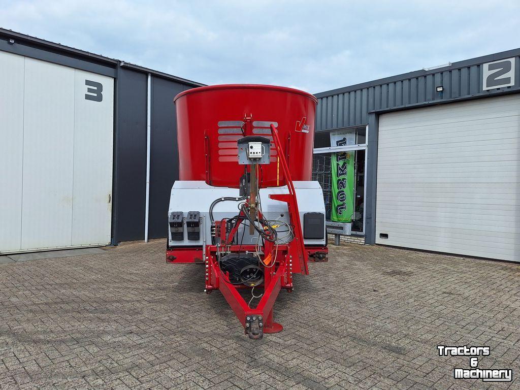 Voermengwagen BVL V-MIX 24-2S