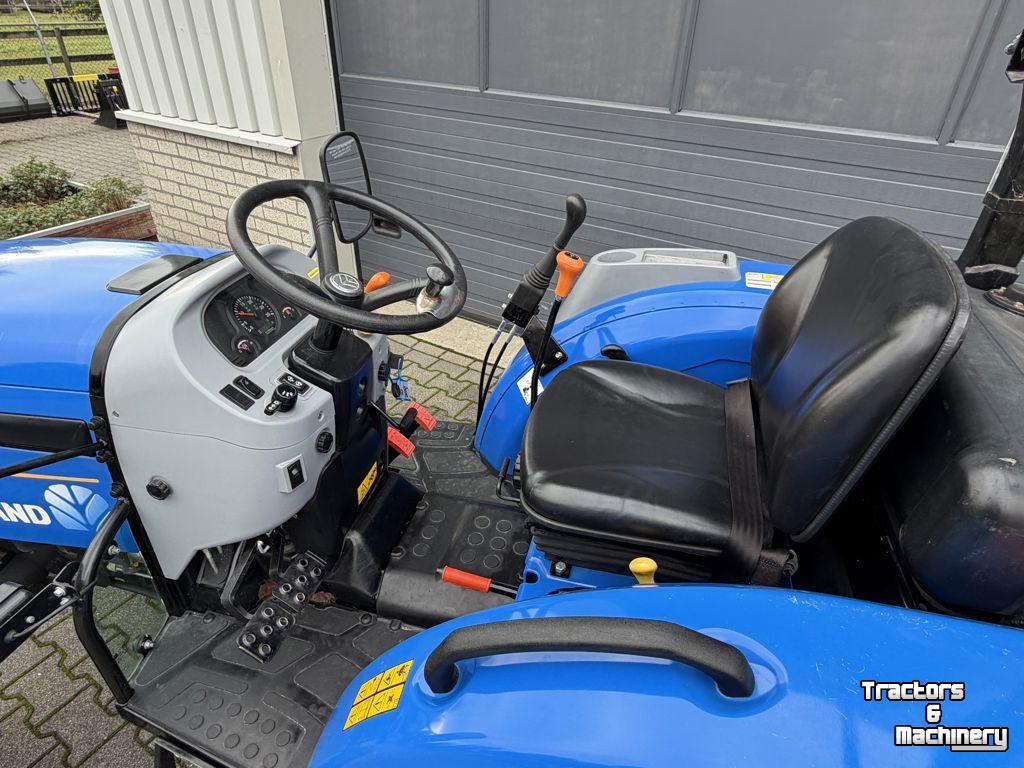 Smalspoor tractor New Holland Boomer 50