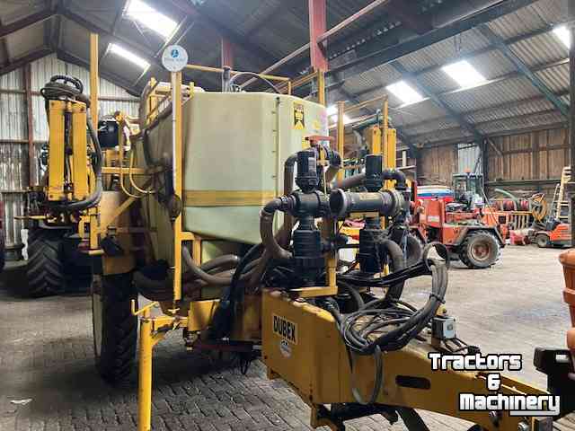 Getrokken Veldspuit Dubex vector 27 meter