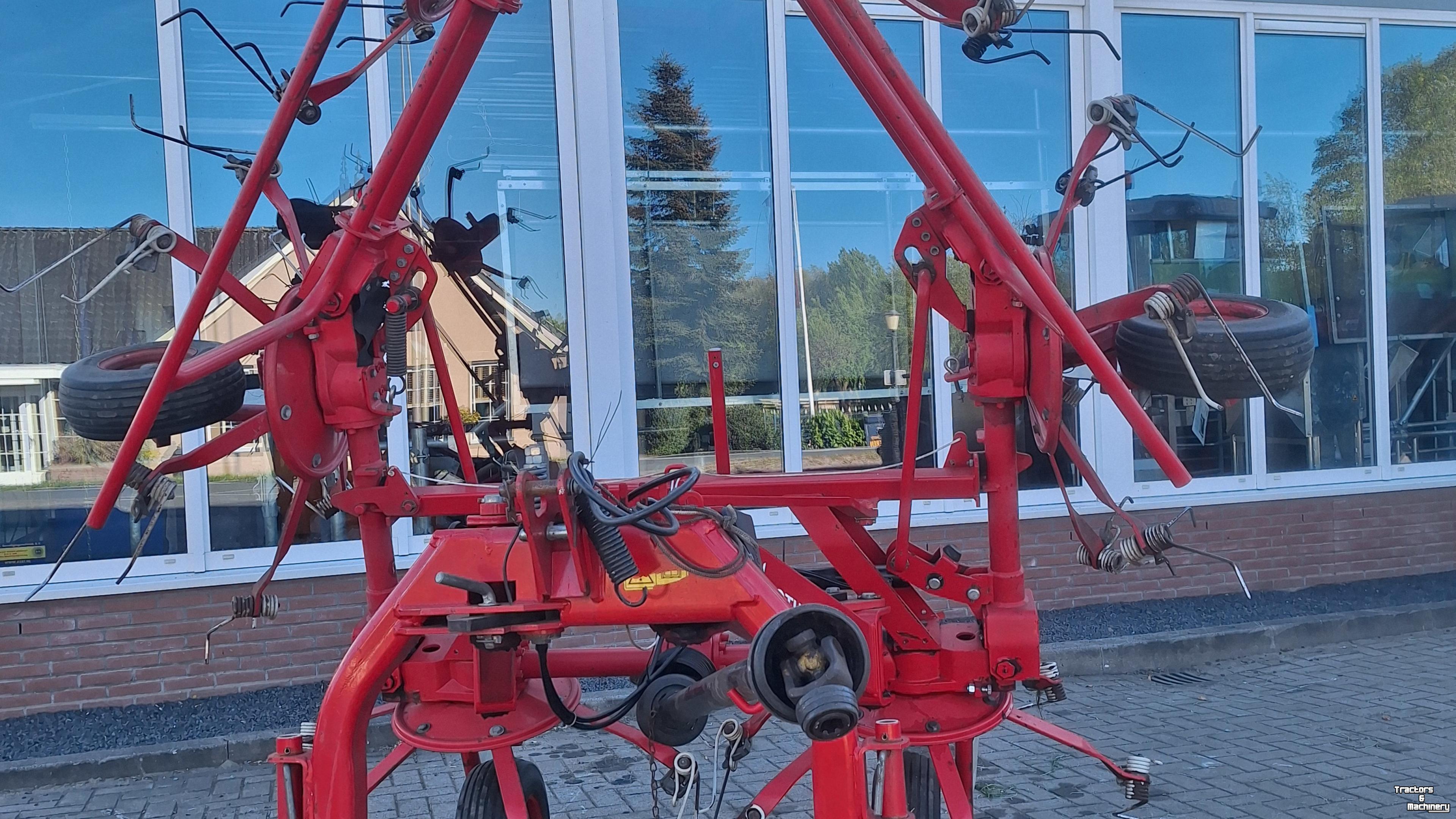 Schudder Lely LOTUS 675