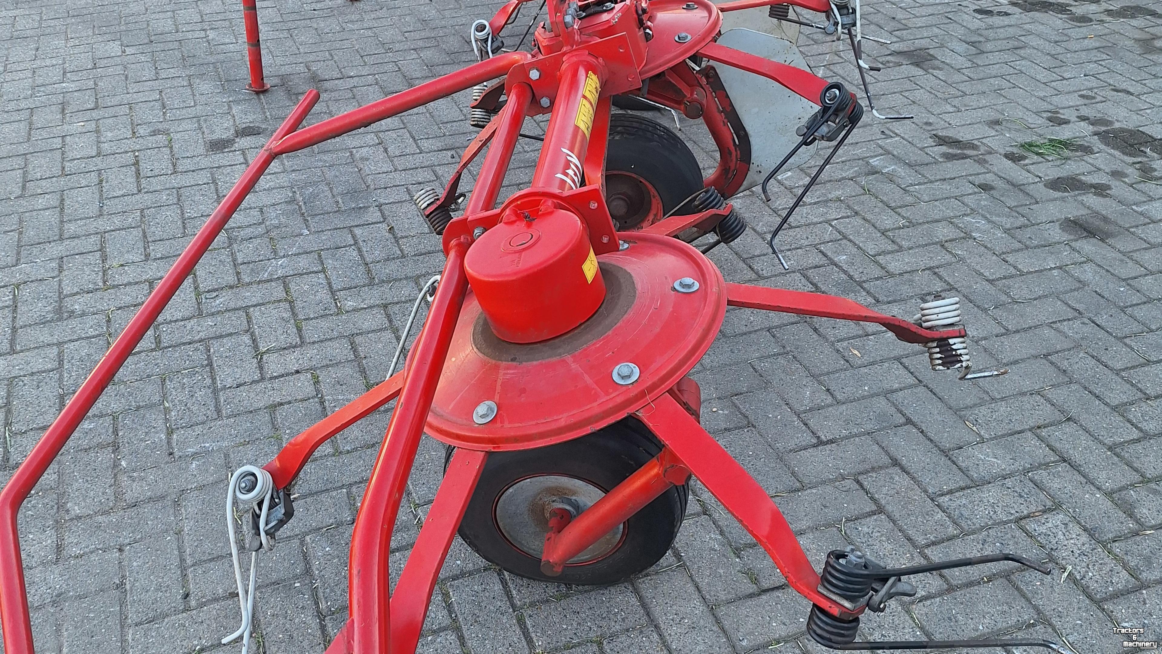 Schudder Lely LOTUS 675