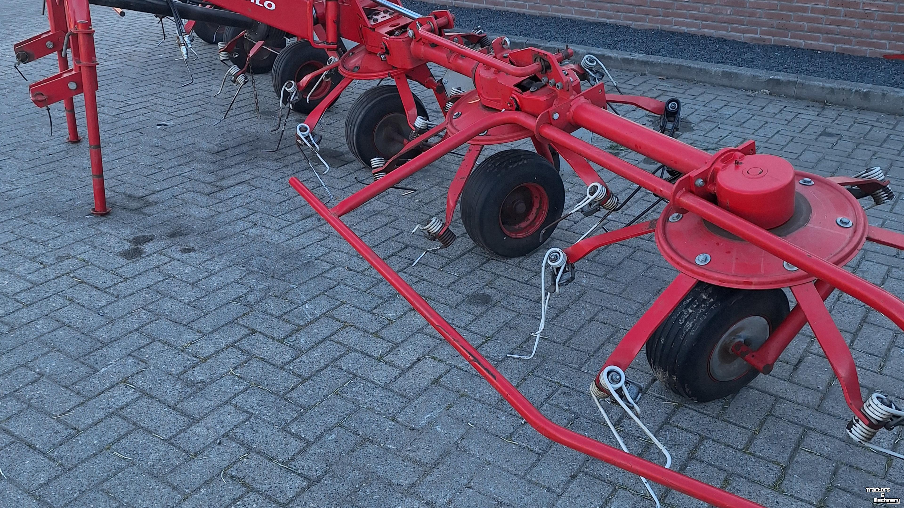 Schudder Lely LOTUS 675