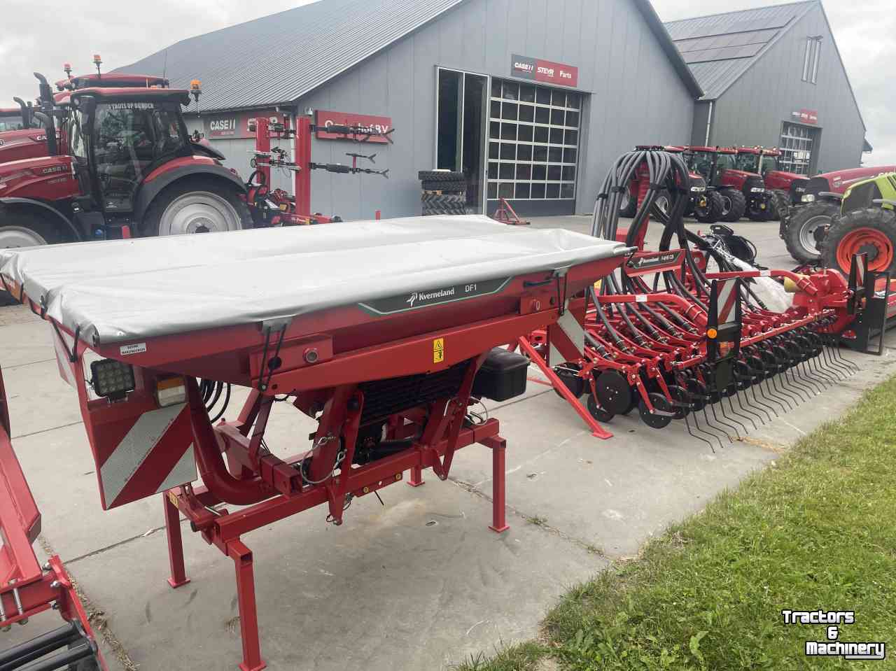 Zaaimachine Kverneland DF1 isobus front tank met cx2 schijfcouterbalk