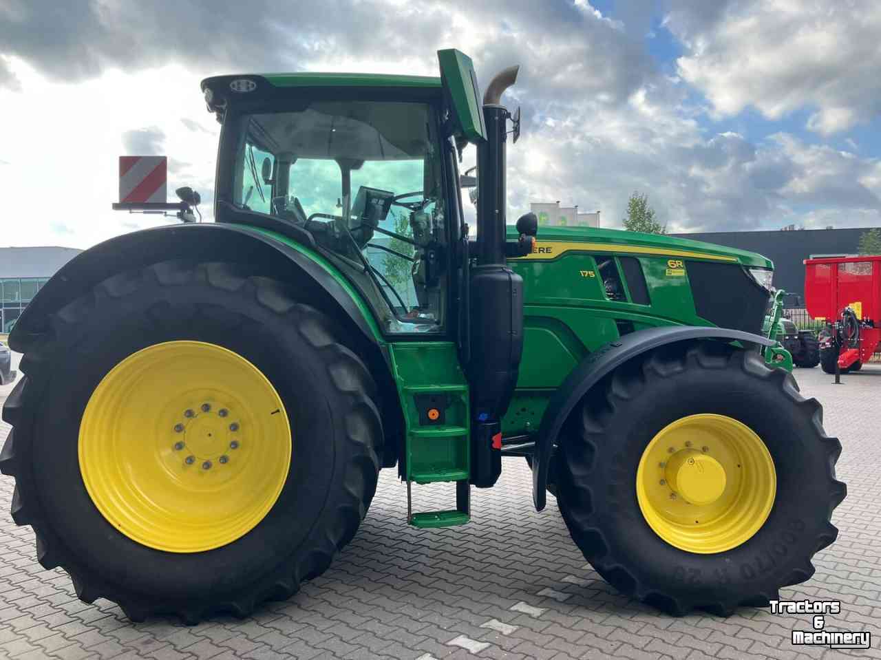 Tractor / Trekker John Deere 6R 175
