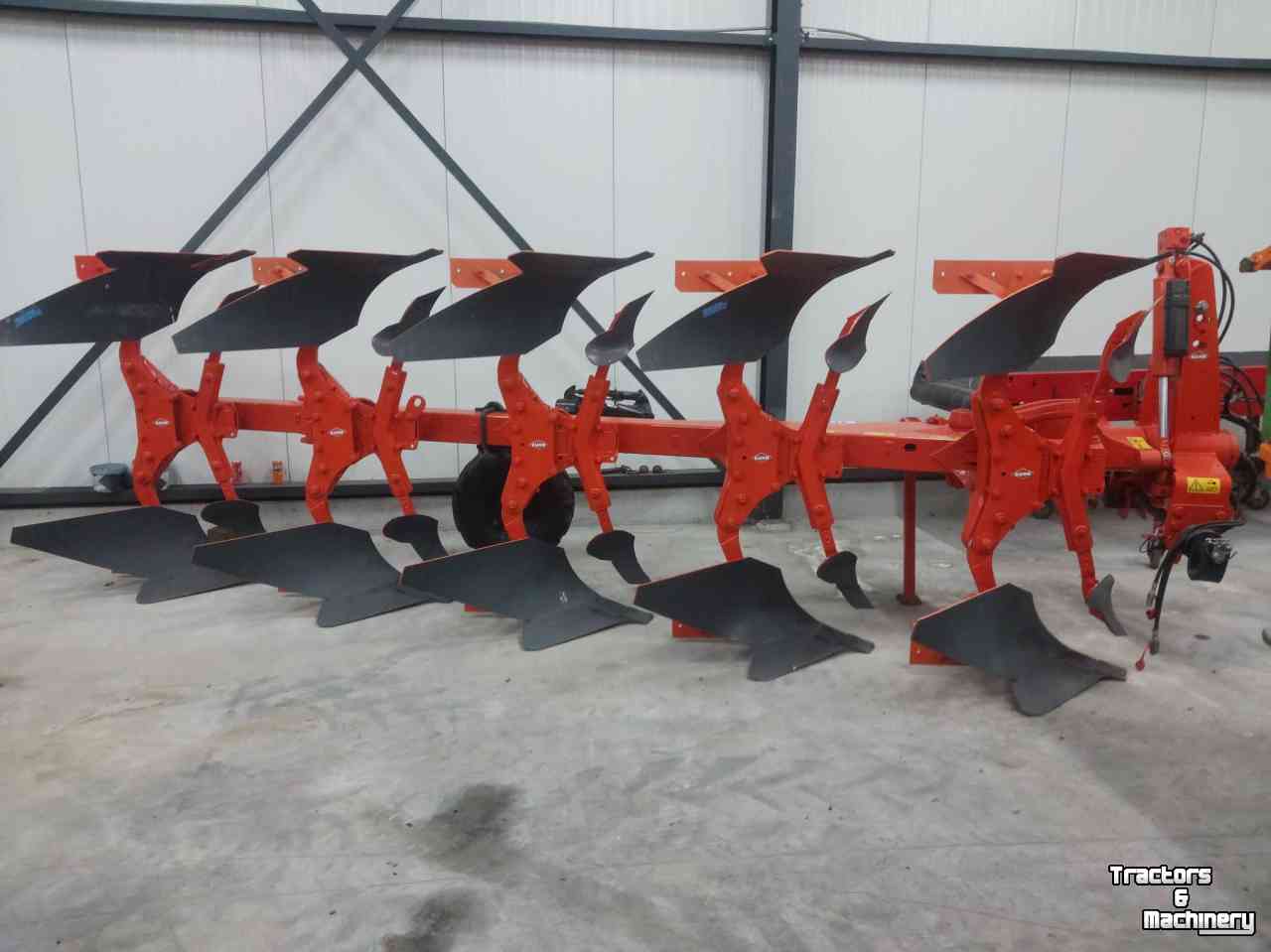 Ploegen Kuhn Vari-Master 153