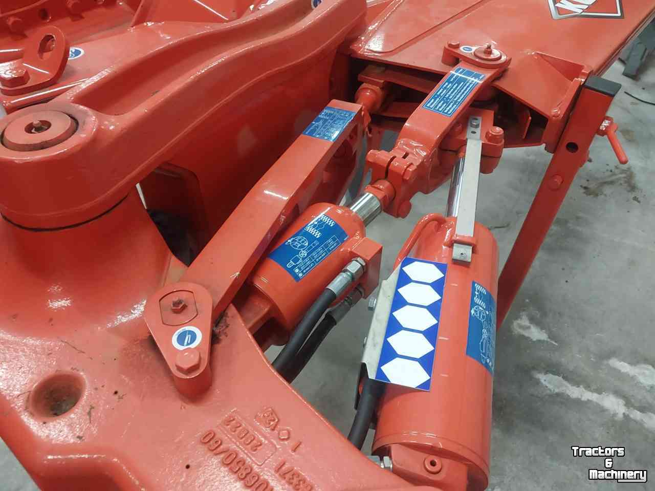Ploegen Kuhn Vari-Master 153