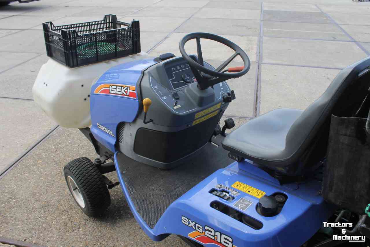 Compact tractor Iseki SXG216H diesel hydrostaat minitrekker met Weedmaster onkruidkoker heetwatermachine