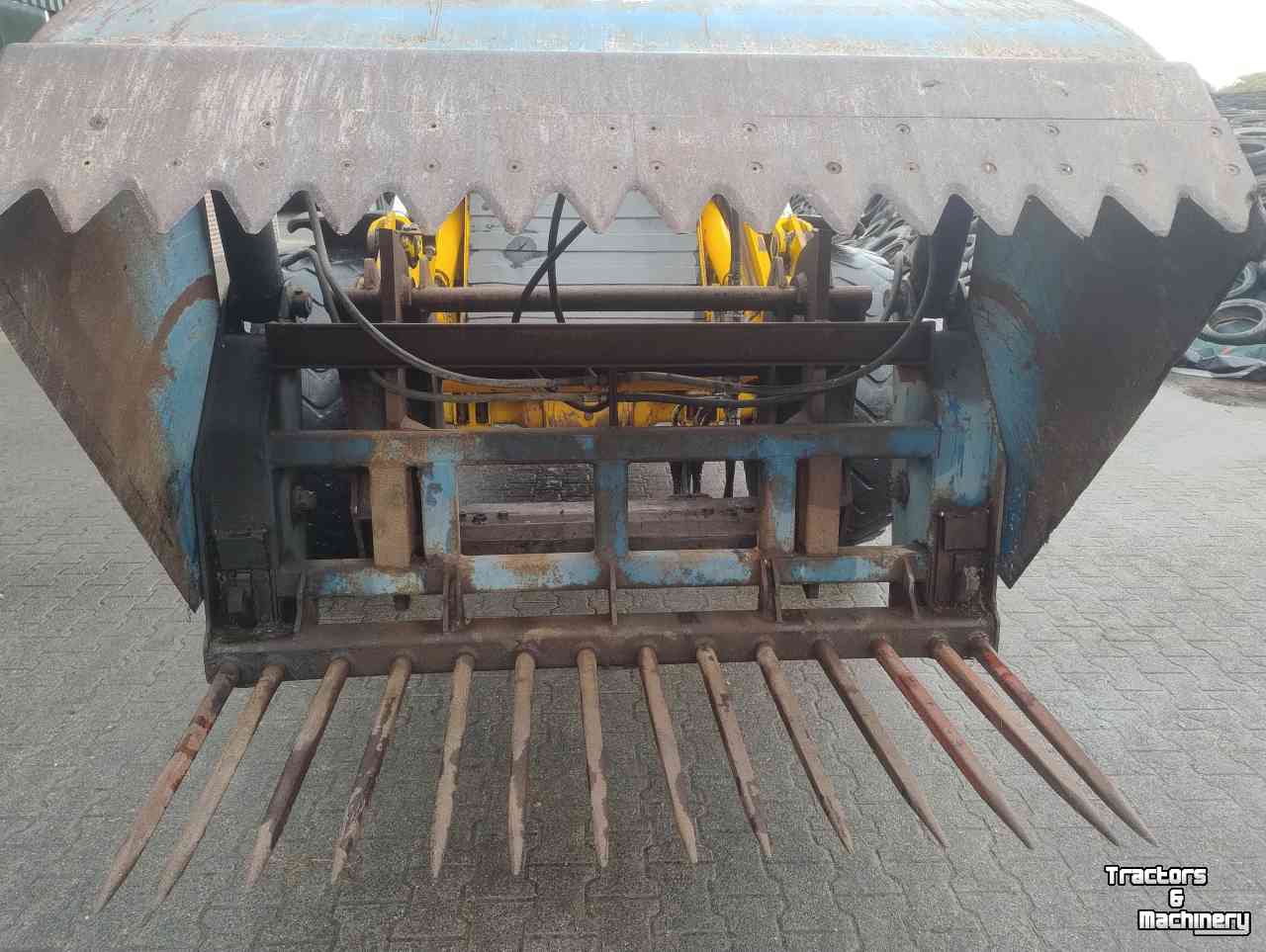 Voeruitkuilbak AP Kuilhapper Volvo 180 cm
