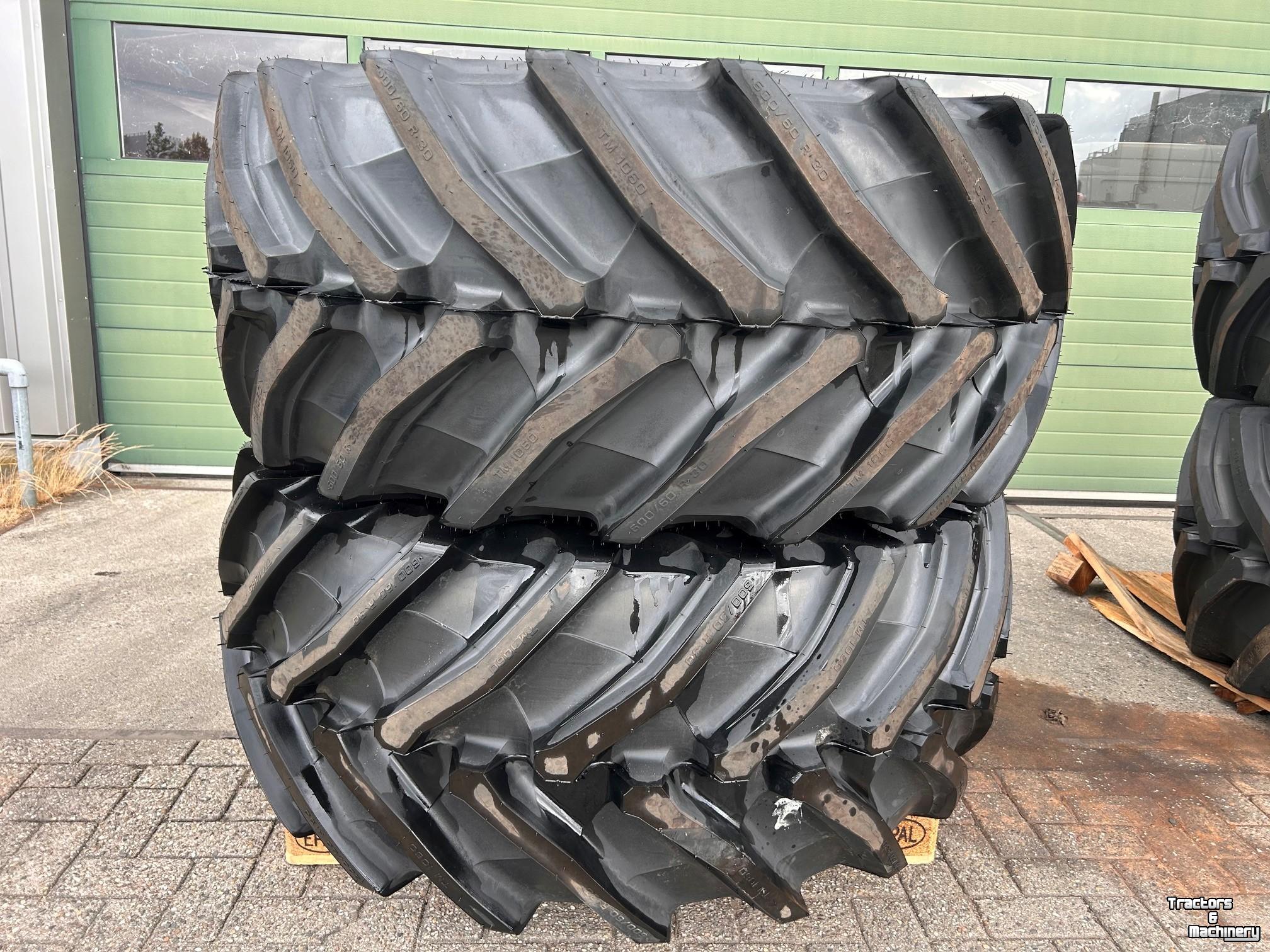 Wielen, Banden, Velgen & Afstandsringen Trelleborg Trelleborg VF 710/60R42 + 600/60R30