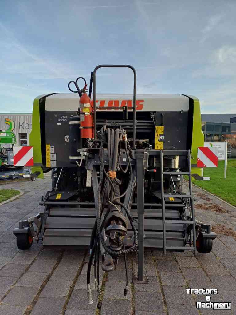 Persen / Balenpers / Pakkenpers Claas Rollant 455 RC Uniwrap