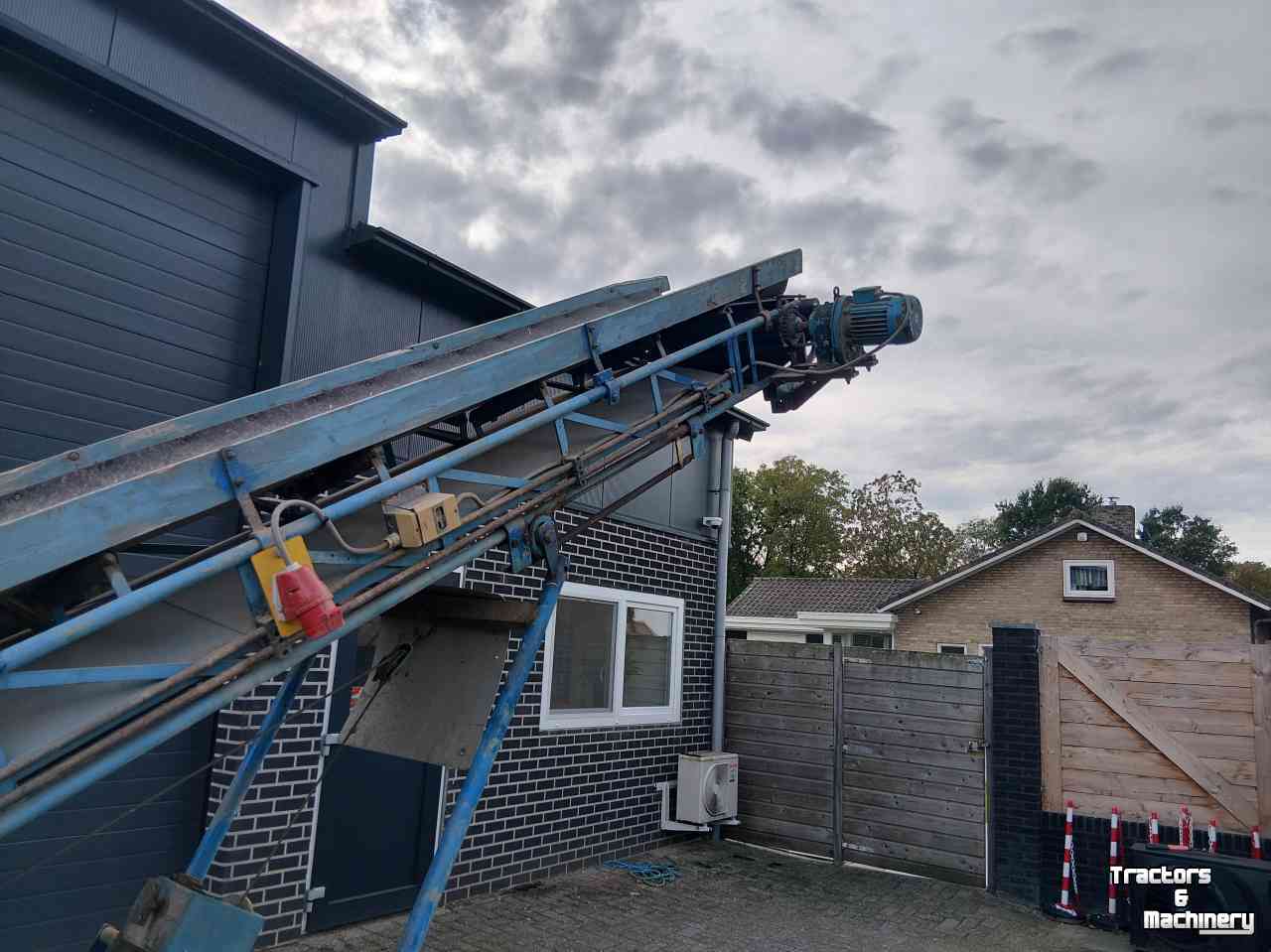 Transportband  Apollo Transportband 6 meter lang Hydr. en Elek.