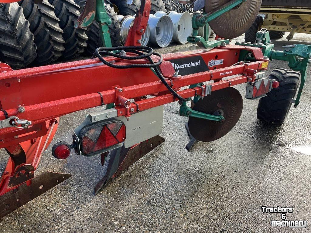 Ploegen Kverneland KV-LB100-300 5 schaar.