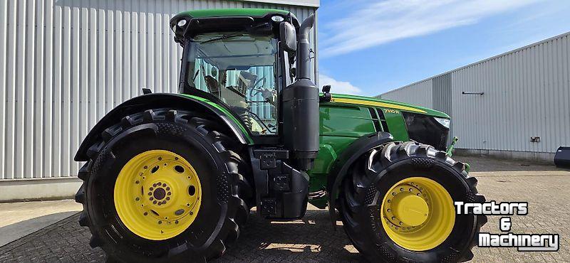 Tractor / Trekker John Deere 7310R