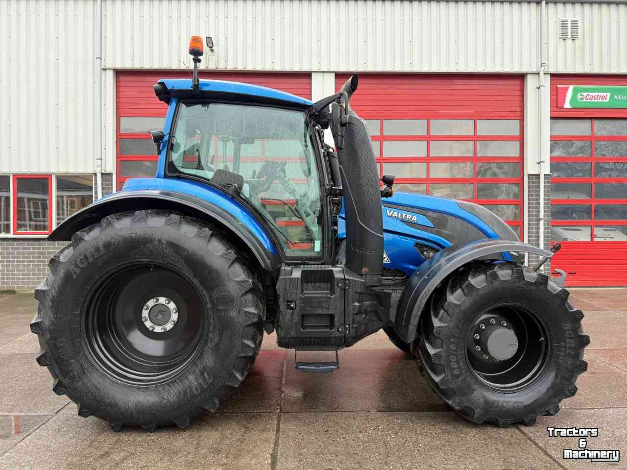 Tractor / Trekker Valtra T214 Versu + RTK G.P.S. Smarttouch