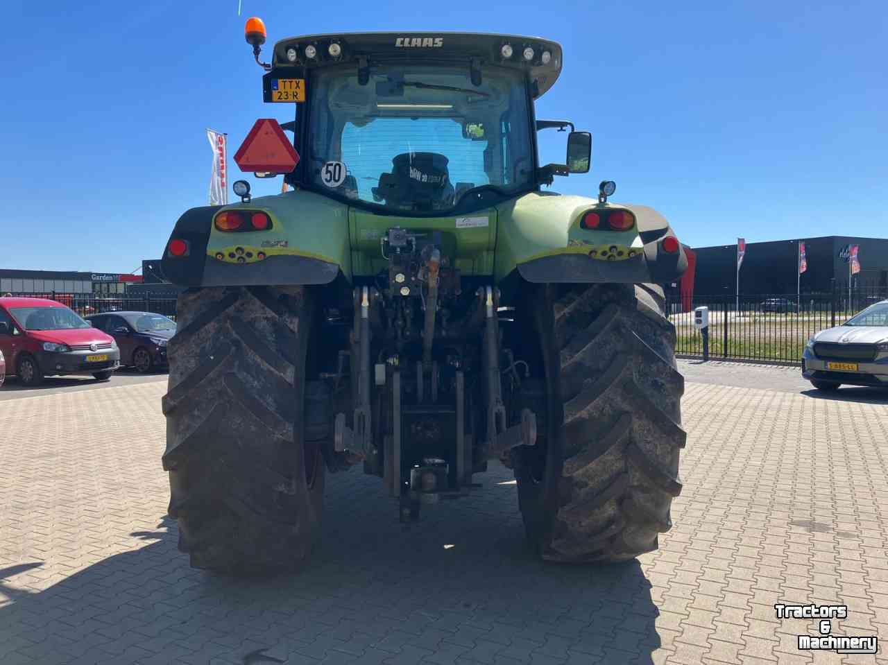 Tractor / Trekker Claas AXION 830