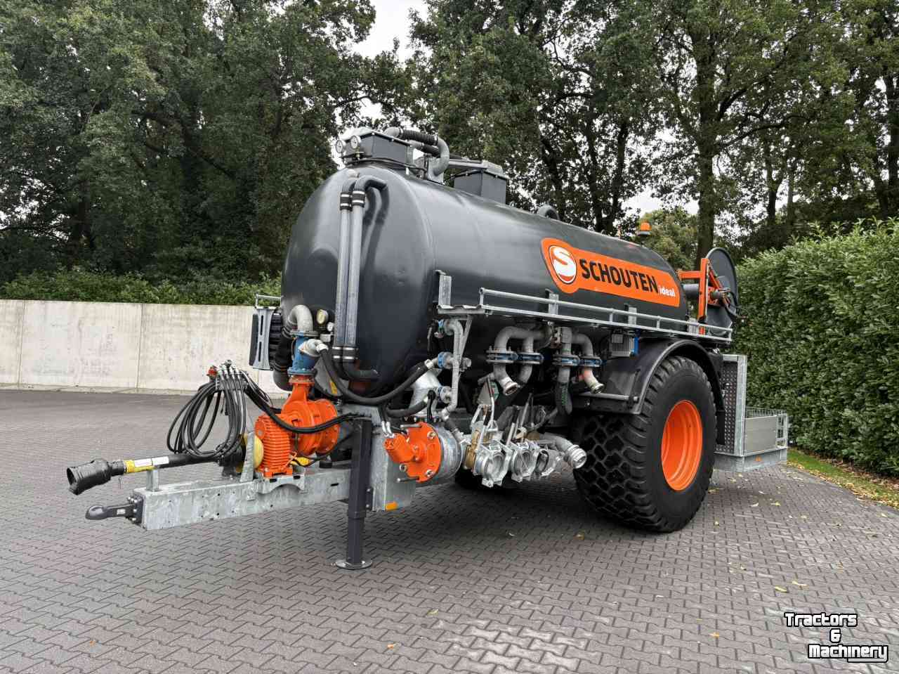 Mestsleepslang-systeem Schouten IDEAL PW120 pompwagen